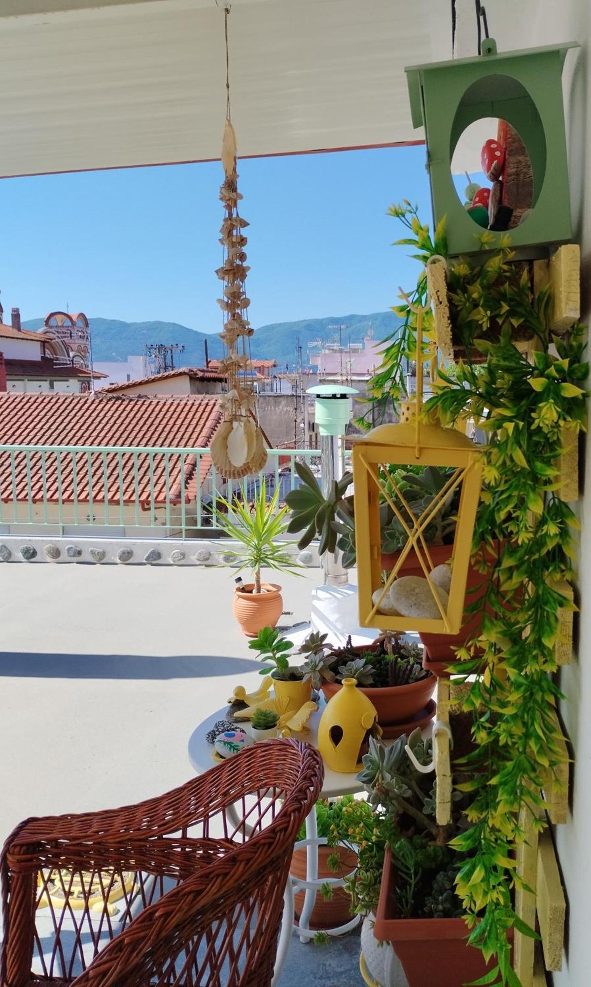 Suzy'S Nest Room Аспровалта Екстериор снимка