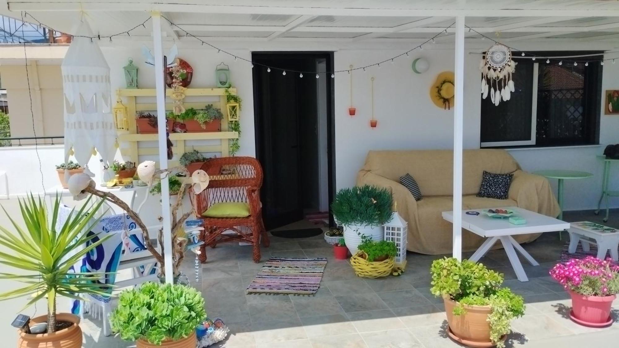 Suzy'S Nest Room Аспровалта Екстериор снимка