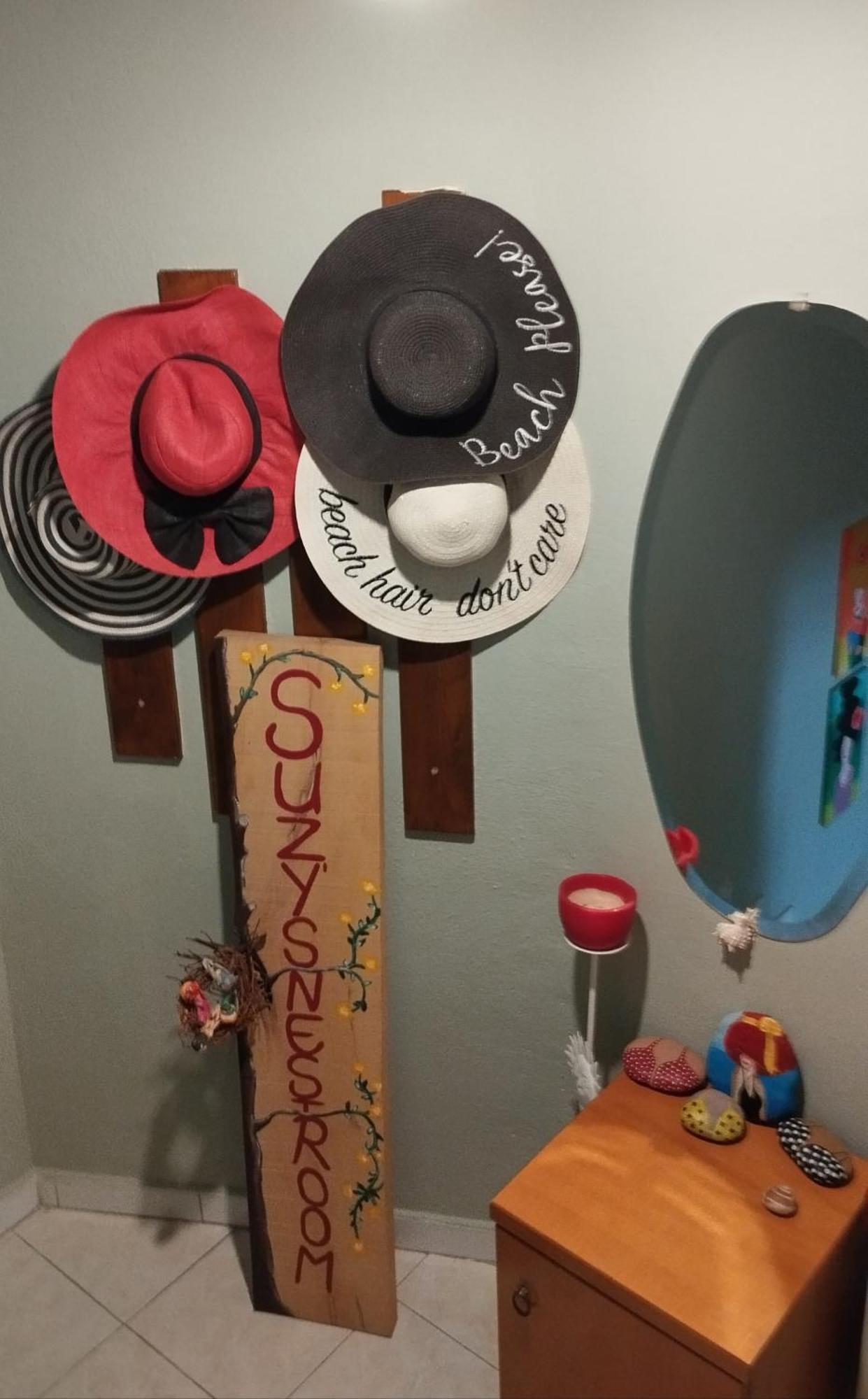 Suzy'S Nest Room Аспровалта Екстериор снимка